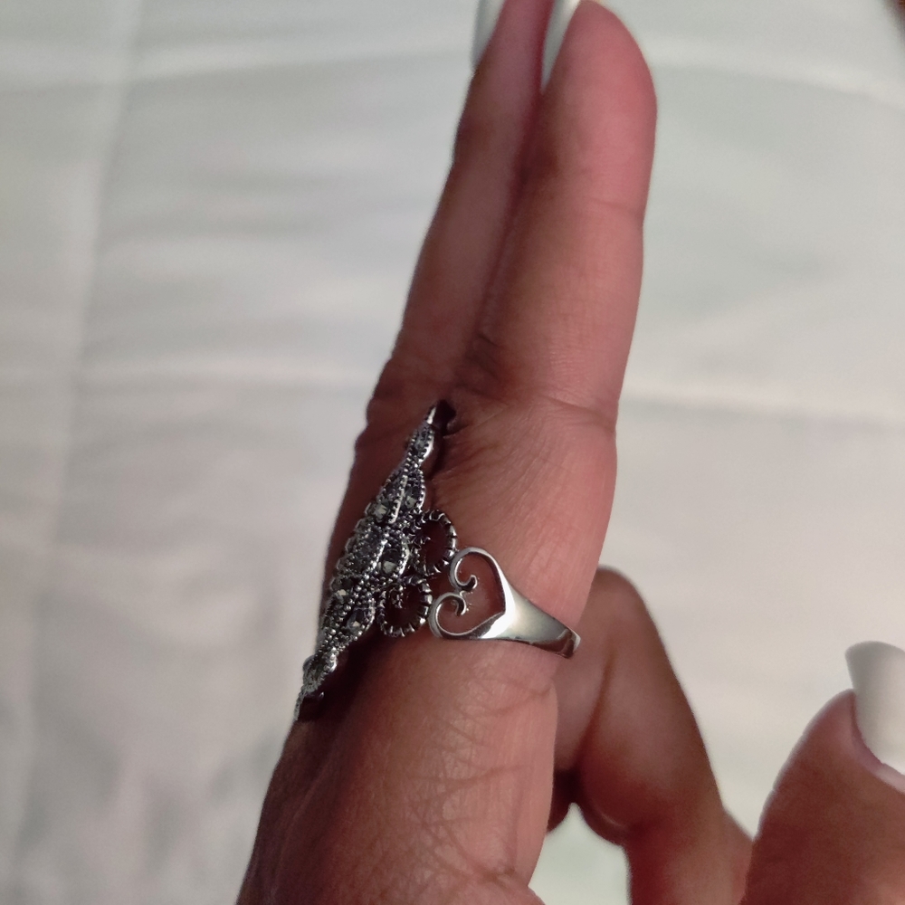 Woman ring - Picture 4 of 5